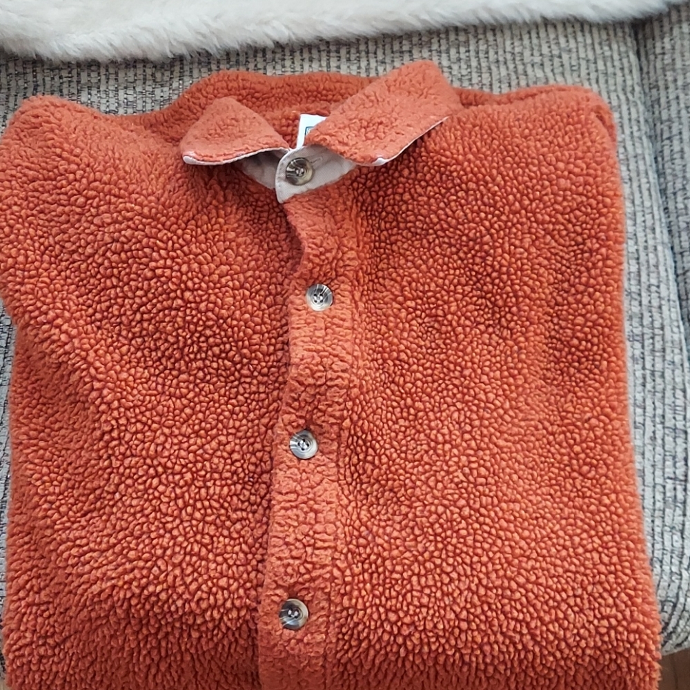 Sweater - Picture 2 of 3